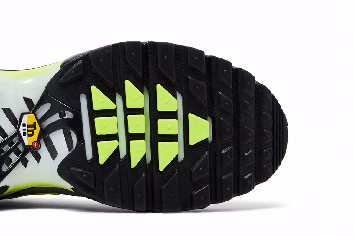 Nike Air Max Plus White Pearl Grey Neon, view 6