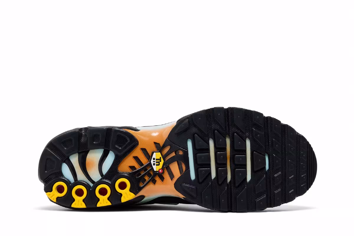 Nike Air Max Plus OG Premium Desert Monarch, view 5