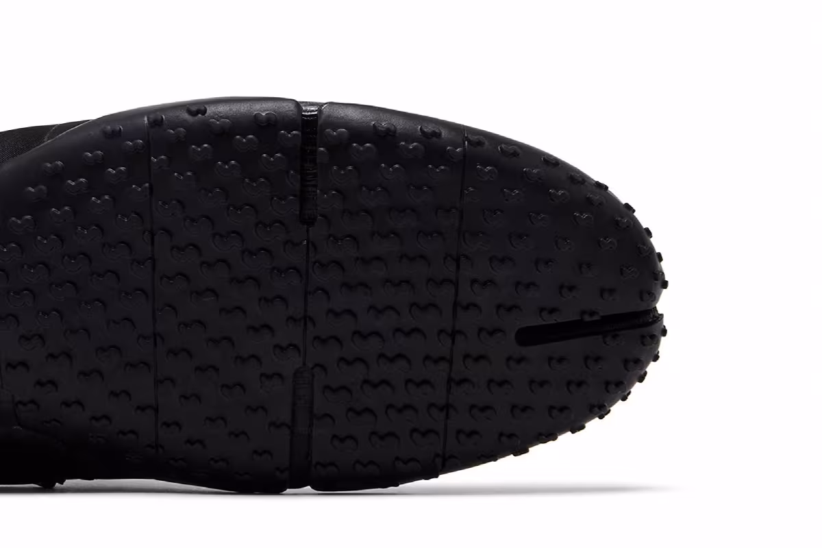 Women's NikeSKIMS Air Rift Satin - Black, view 6