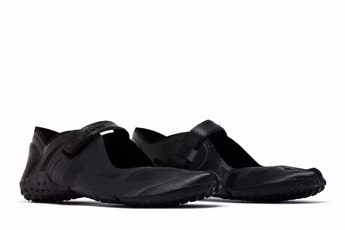Women's NikeSKIMS Air Rift Satin - Black, view 9