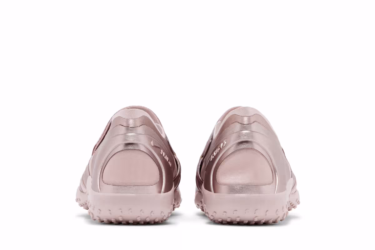Women's NikeSKIMS Air Rift Satin - Slit Red, view 7