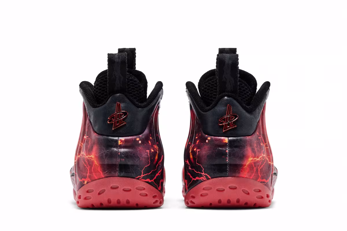 Stranger Things x Nike Air Foamposite One Premium QS Black Bright Crimson, view 7