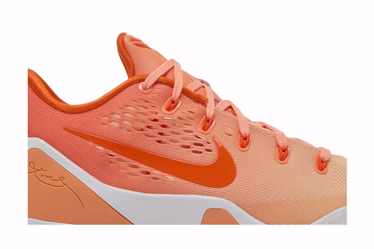 Nike Kobe 9 Elite Low EM Protro WNBA, view 3