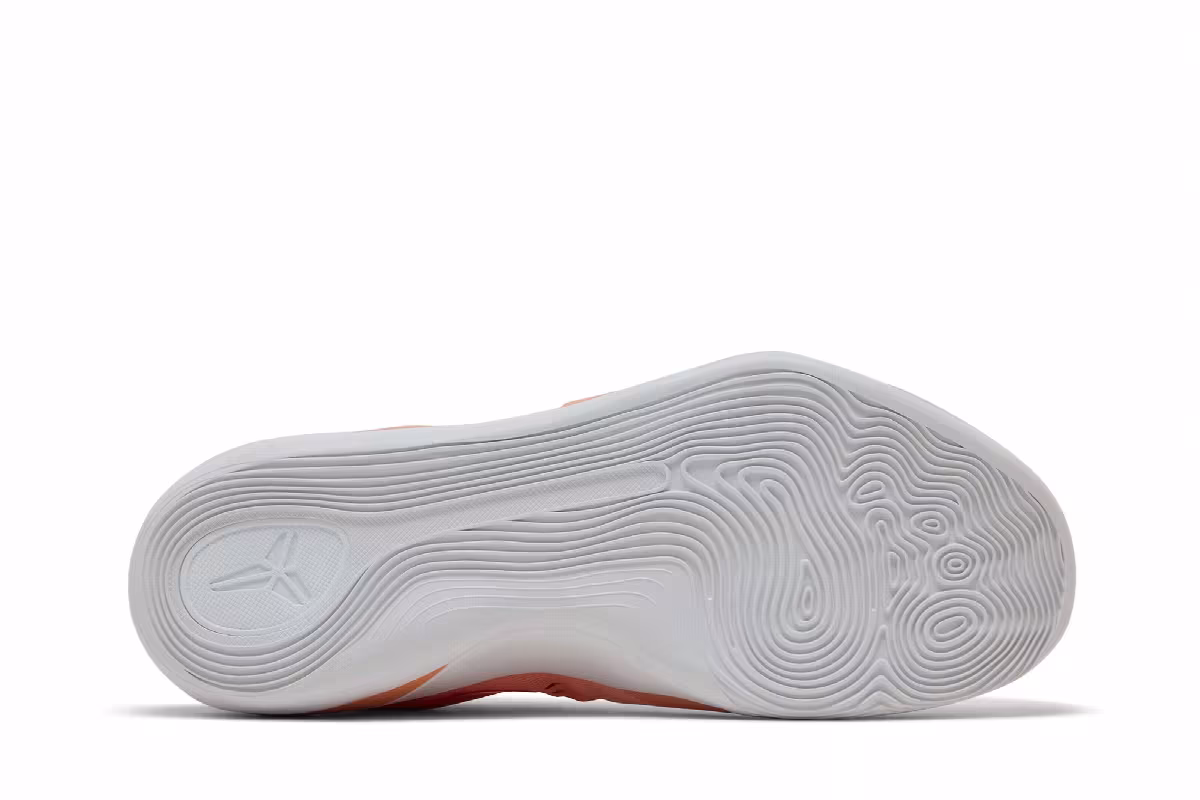Nike Kobe 9 Elite Low EM Protro WNBA, view 5