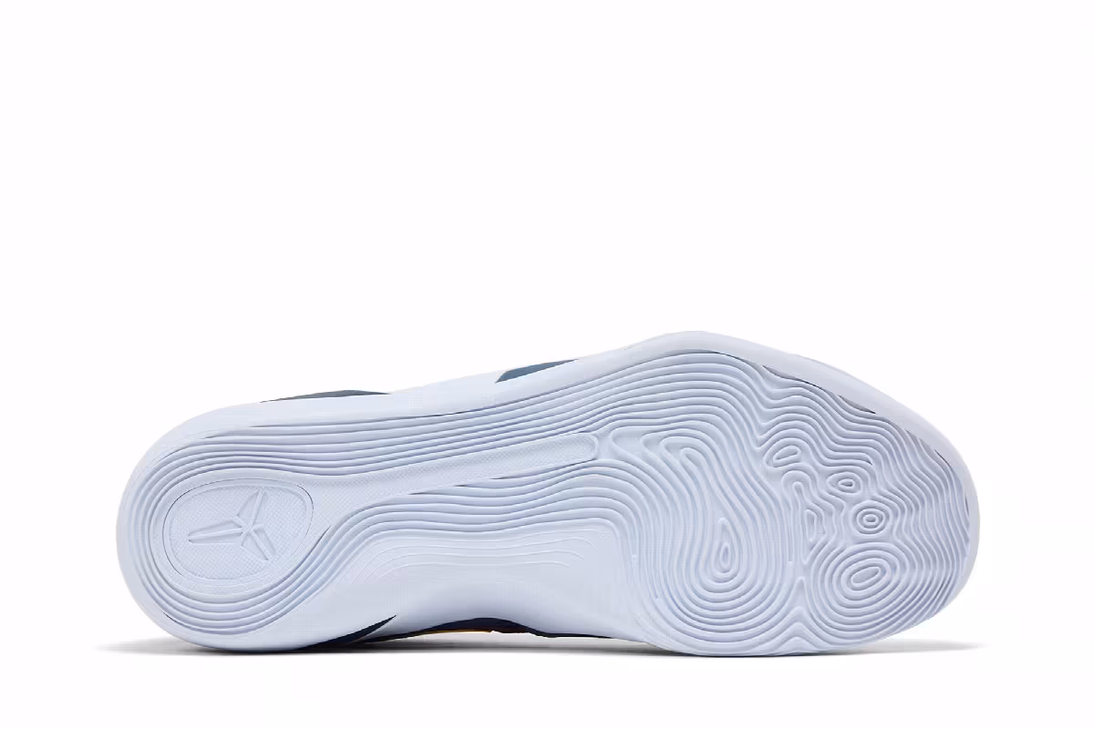Nike Kobe 9 EM Low Protro TB Daybreak, view 5
