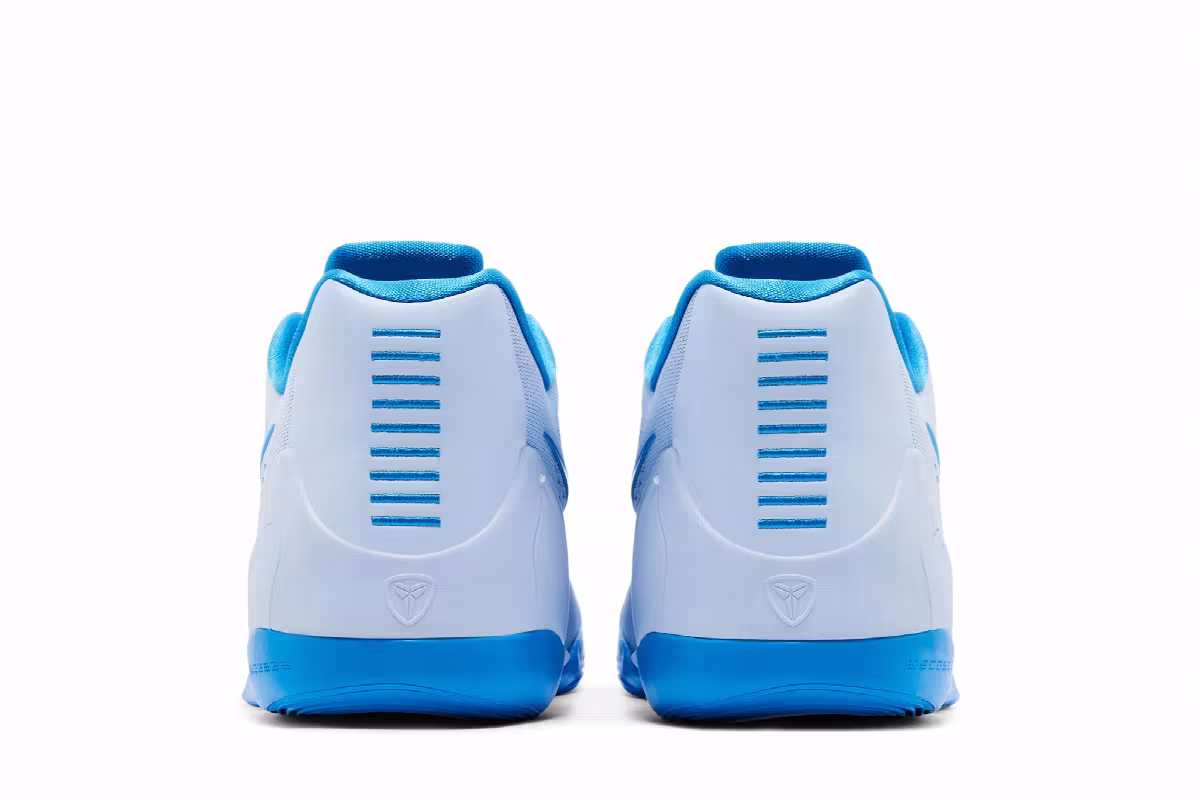 Nike Kobe 9 EM Protro Hydrogen Blue, view 7