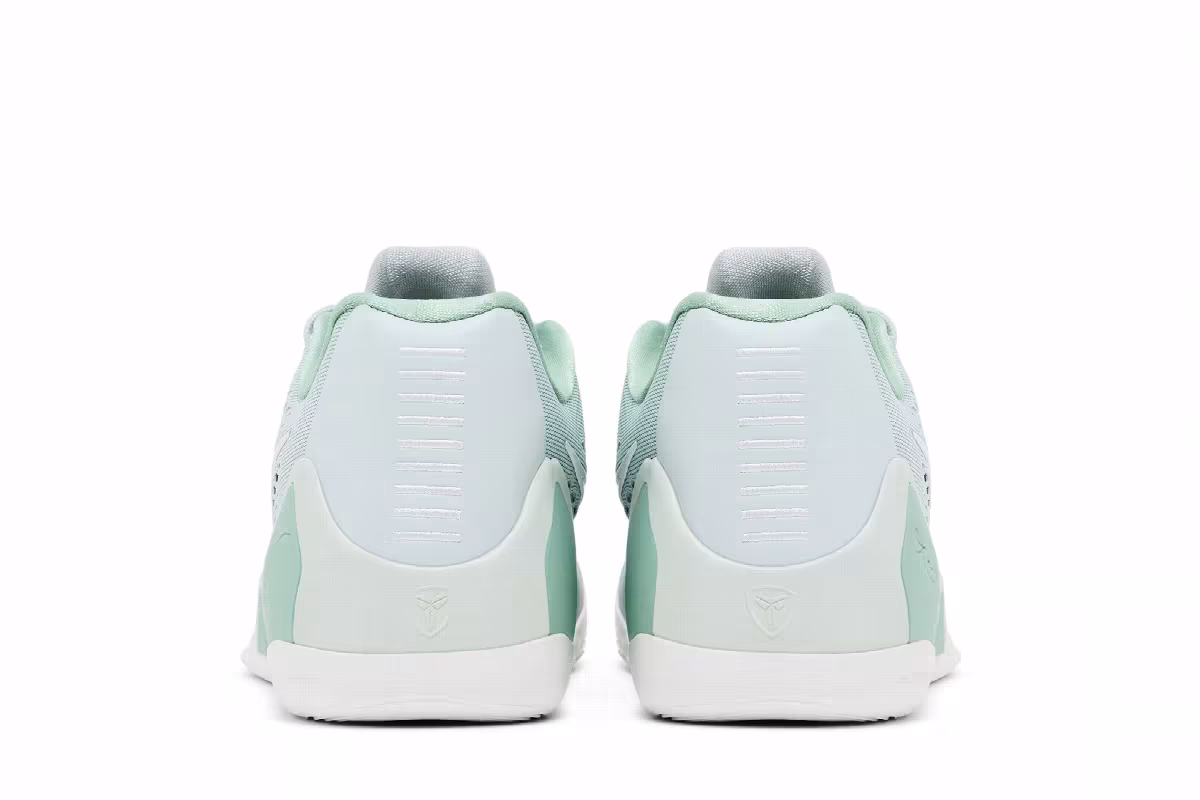 Nike Kobe 9 Low EM Protro Light Silver, view 7