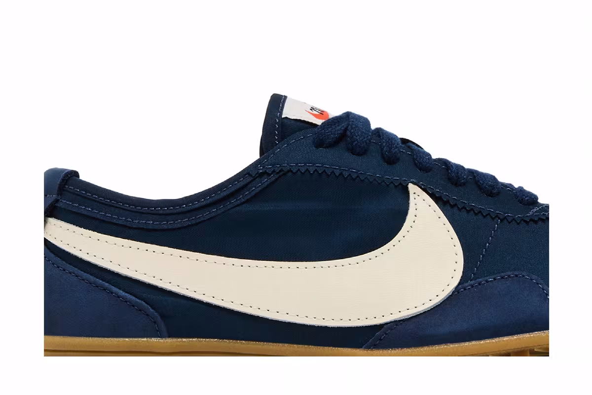 Nike Women's Moon Shoe Midnight Navy Gum, view 3