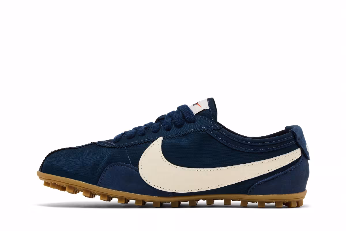 Nike Women's Moon Shoe Midnight Navy Gum, view 4