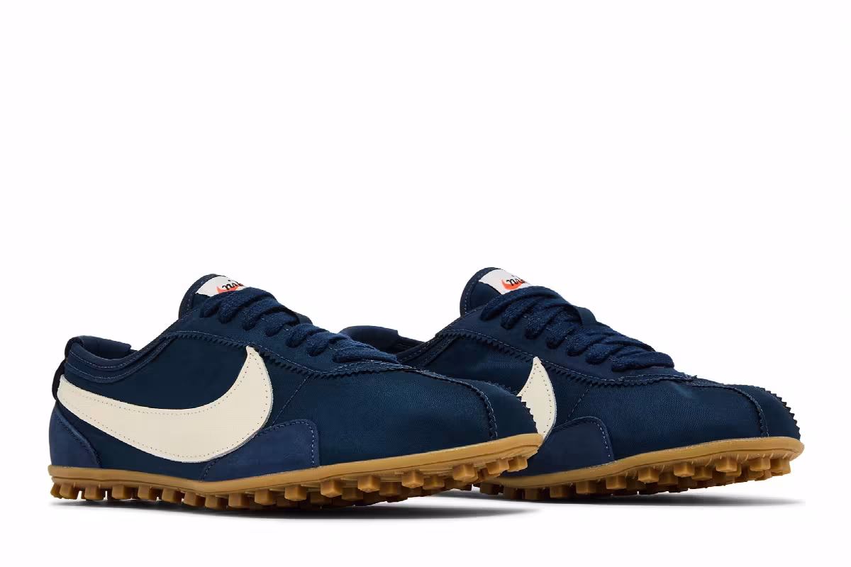 Nike Women's Moon Shoe Midnight Navy Gum, view 9