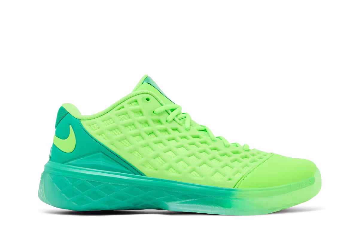 Nike Kobe 3 Low Protro Grinch, view 2