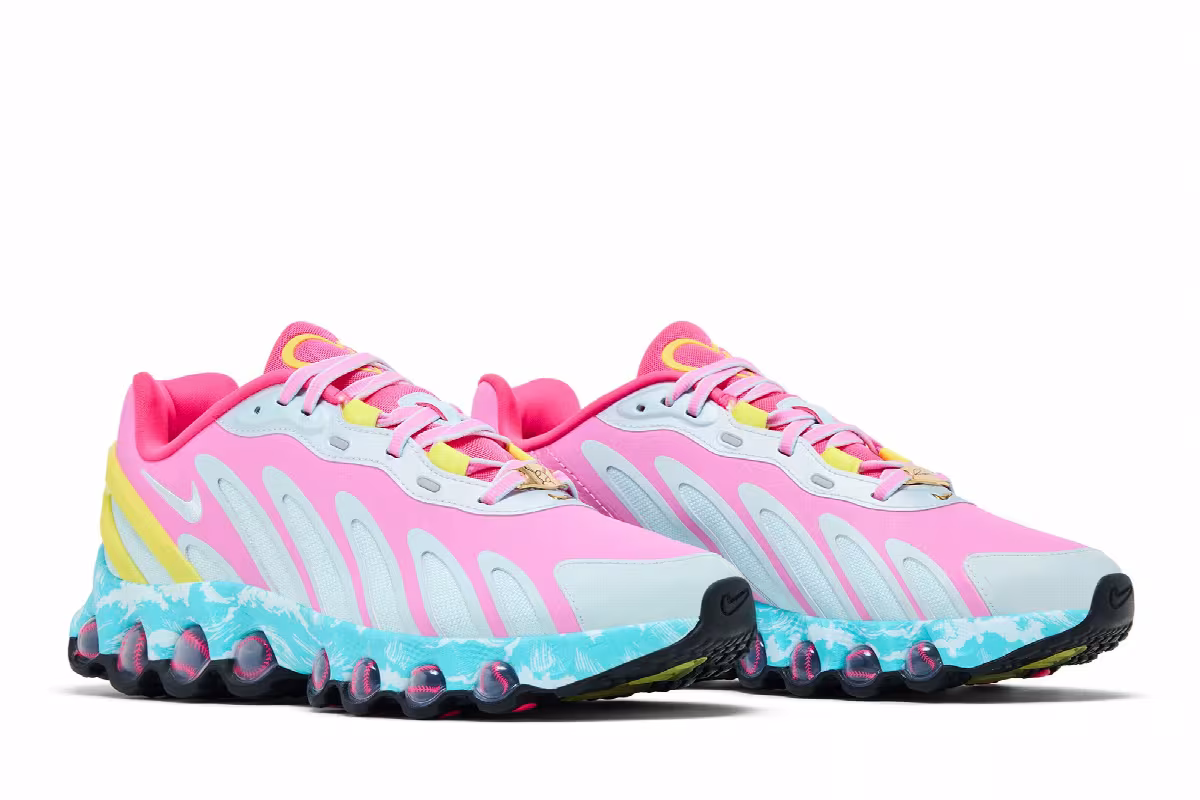 Nike Women's Air Max DN8 Doernbecher 2026, view 9