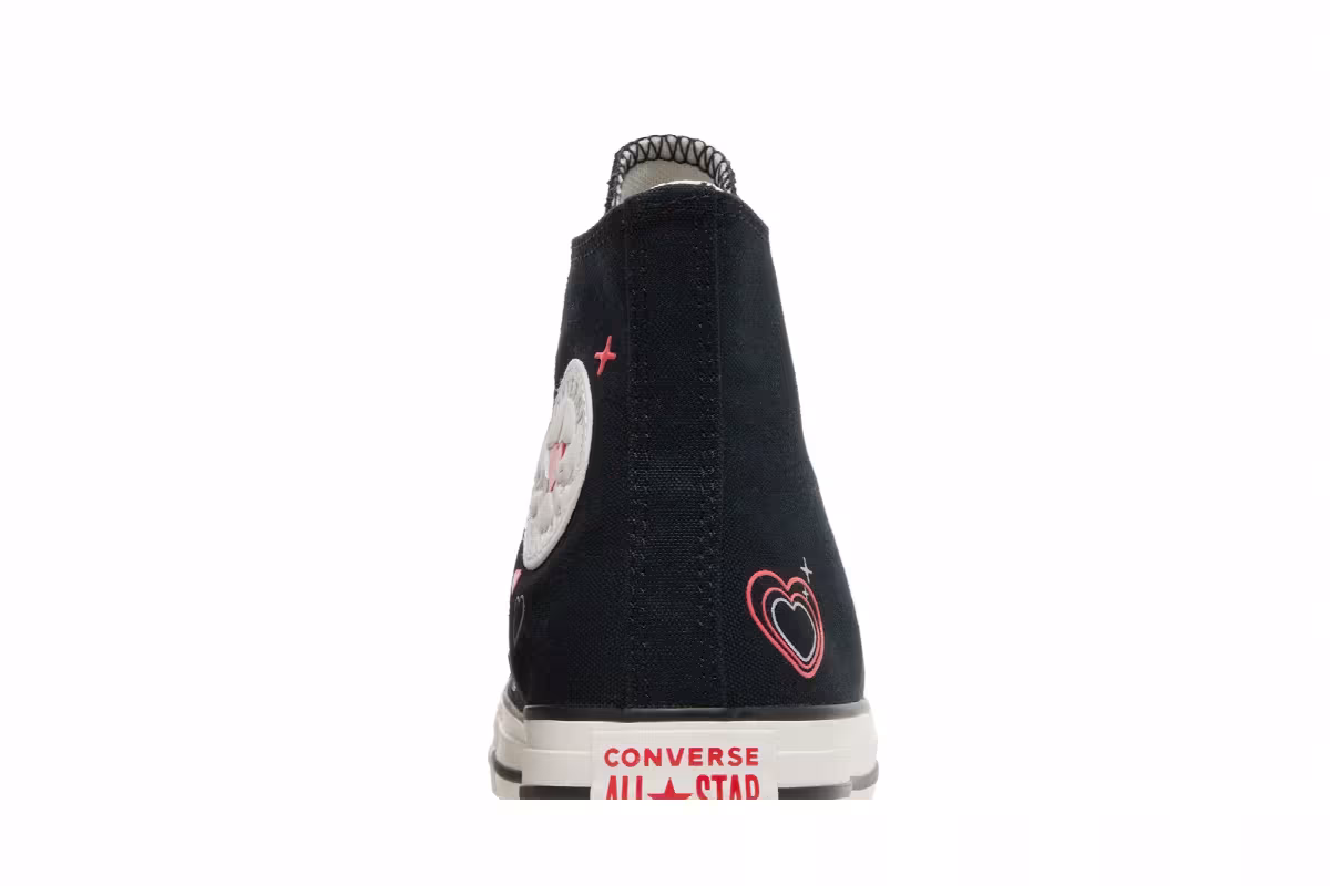 Converse Women's Chuck Taylor All Star High Y2K Heart - Black, view 8