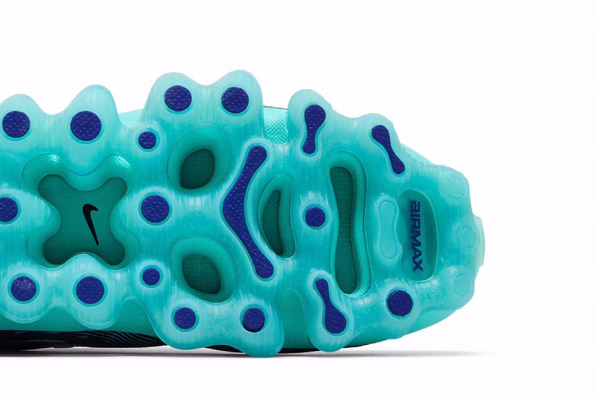 Nike Air Liquid Max Black Radiant Blue, view 6