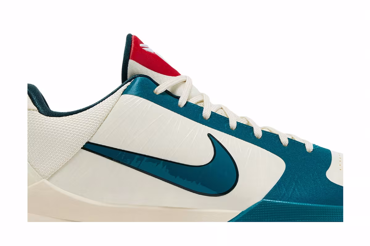 Caitlin Clark x Nike Kobe 5 Protro Coconut Milk Spruce, view 3