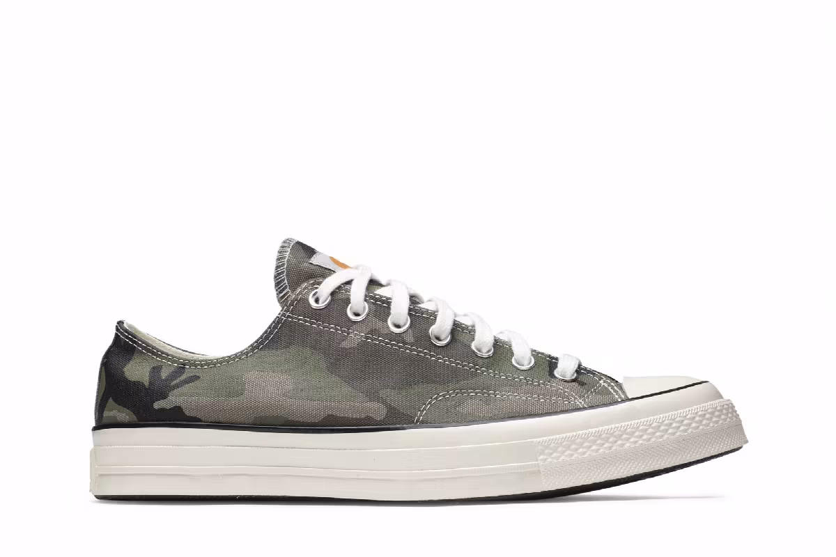 Carhartt WIP x Converse Chuck 70 Low Green Camo, view 2