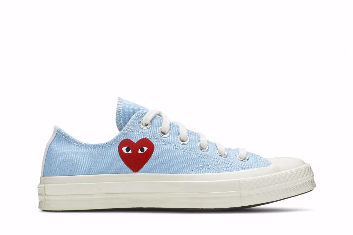 Comme des Garçons PLAY x Converse Chuck 70 Low Bright Blue, view 2