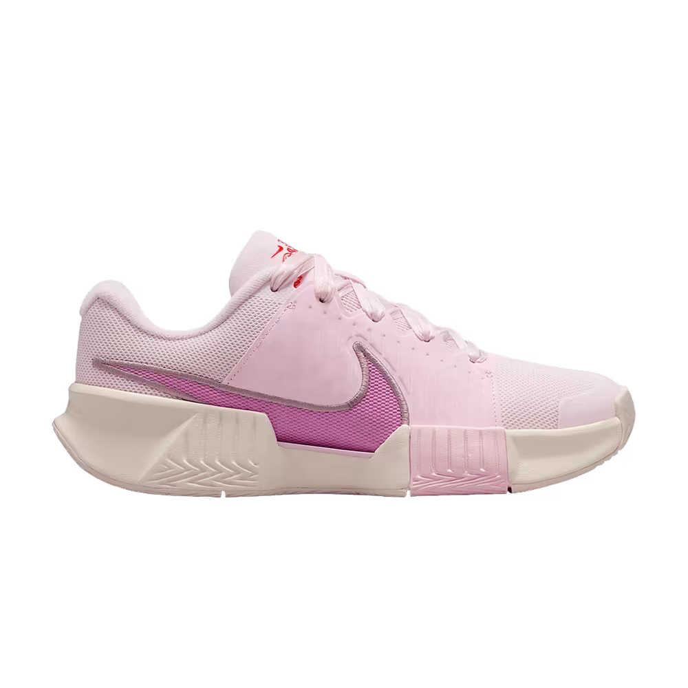 Nike Women's GP Challenge Pro Premium Hard Court Pearl Pink