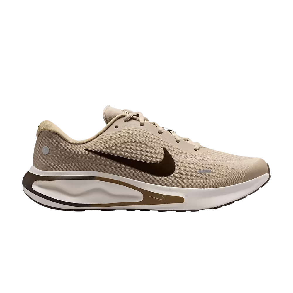 Nike Journey Desert Khaki