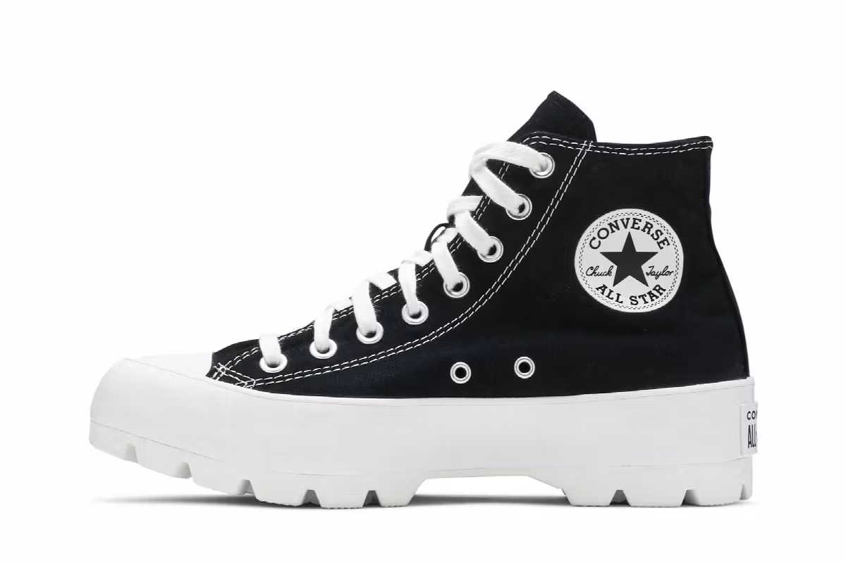 Converse Women's Chuck Taylor All Star High Lugged Black, view 4