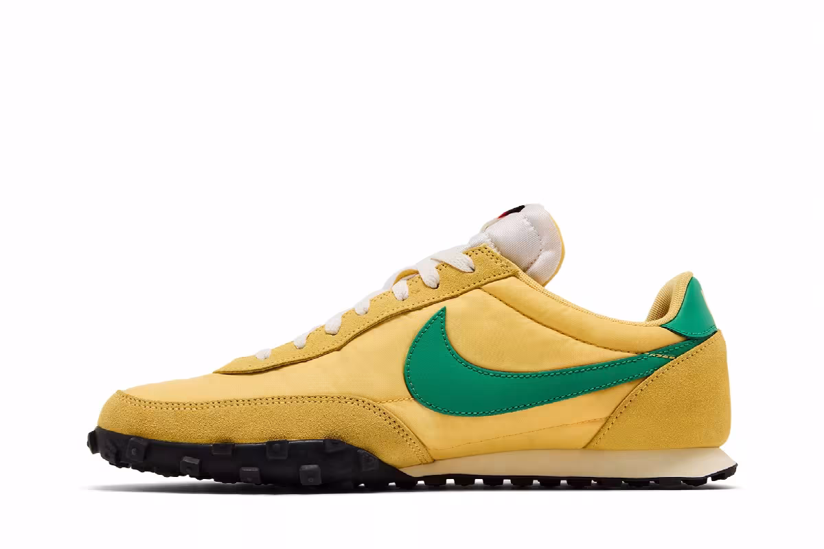Nike Waffle Racer Topaz Gold Sail, view 4