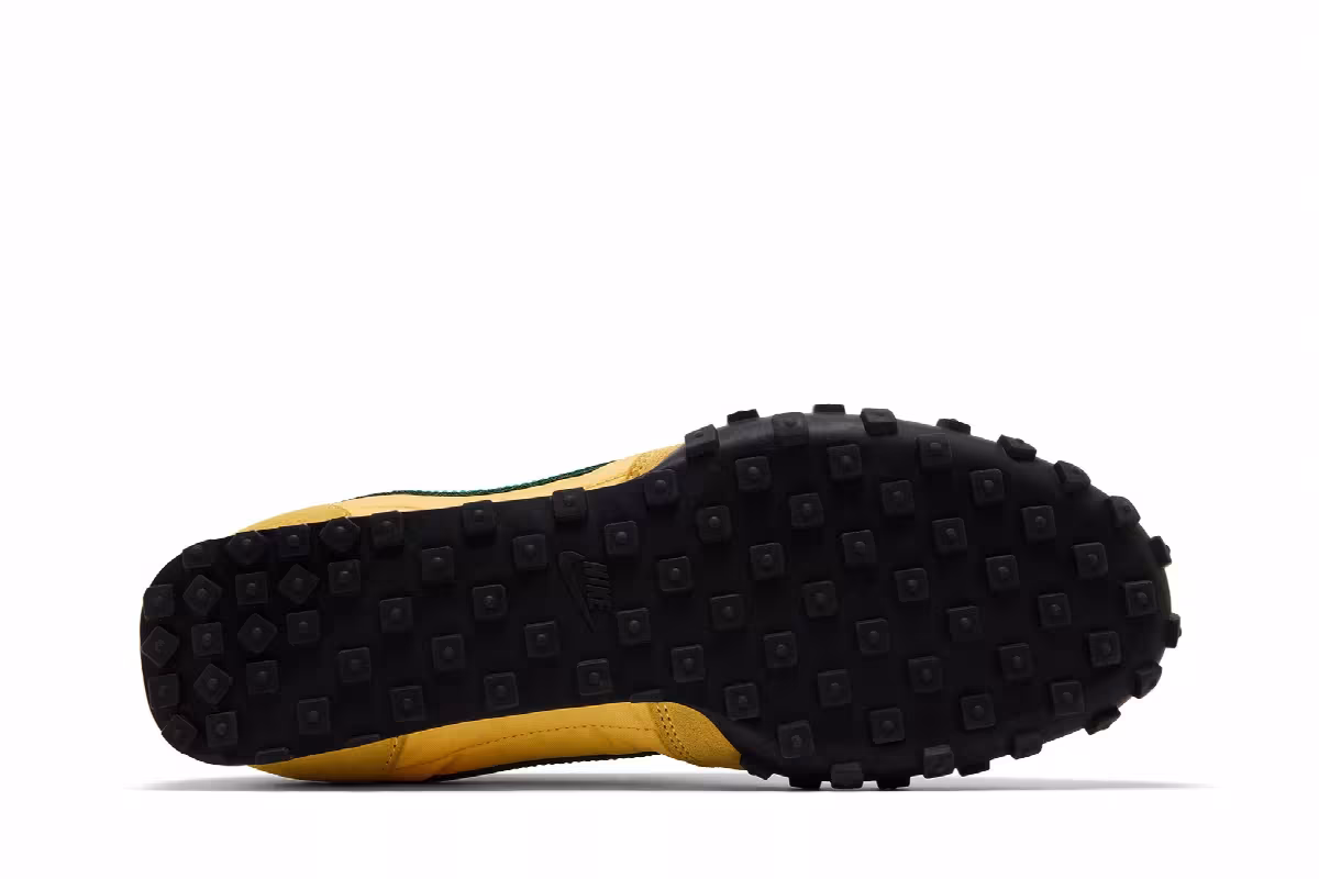 Nike Waffle Racer Topaz Gold Sail, view 5
