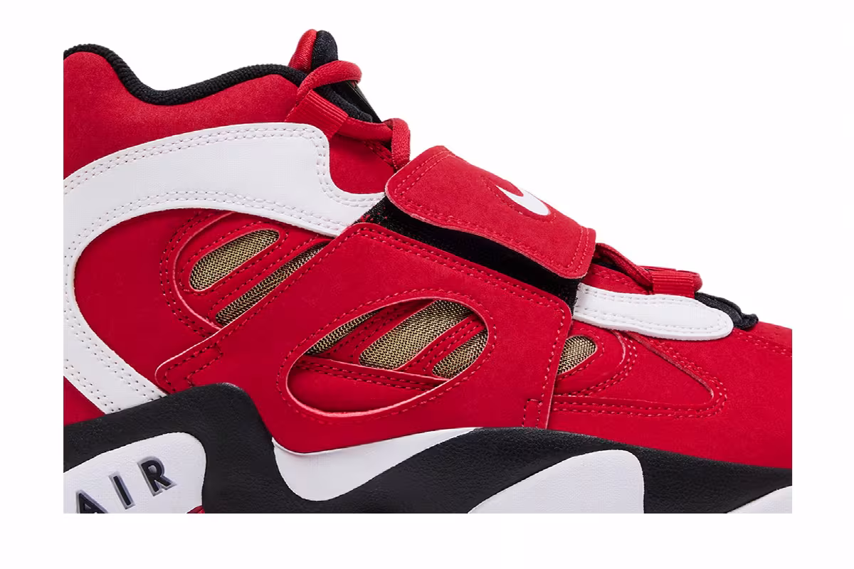 Nike Air Diamond Turf 2 Fire Red 2026, view 3