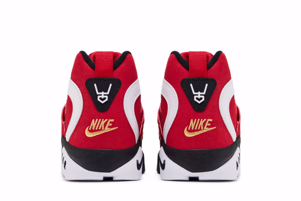 Nike Air Diamond Turf 2 Fire Red 2026, view 7