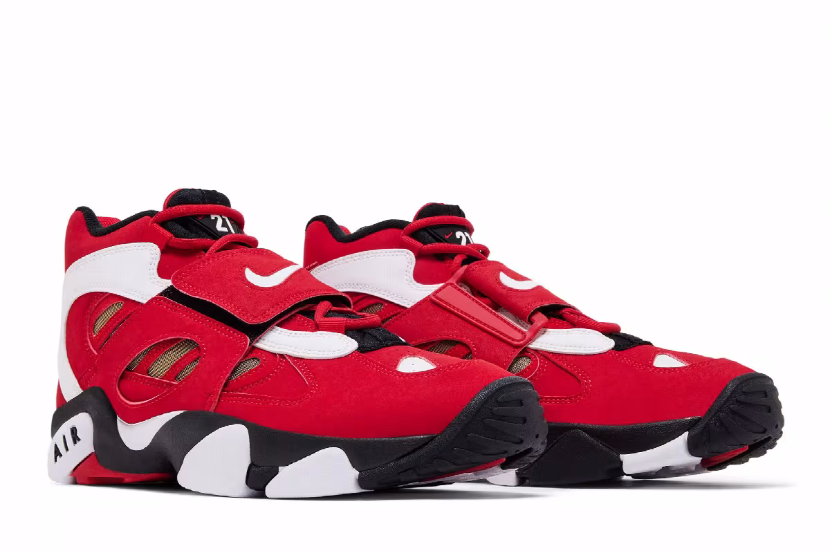 Nike Air Diamond Turf 2 Fire Red 2026, view 9