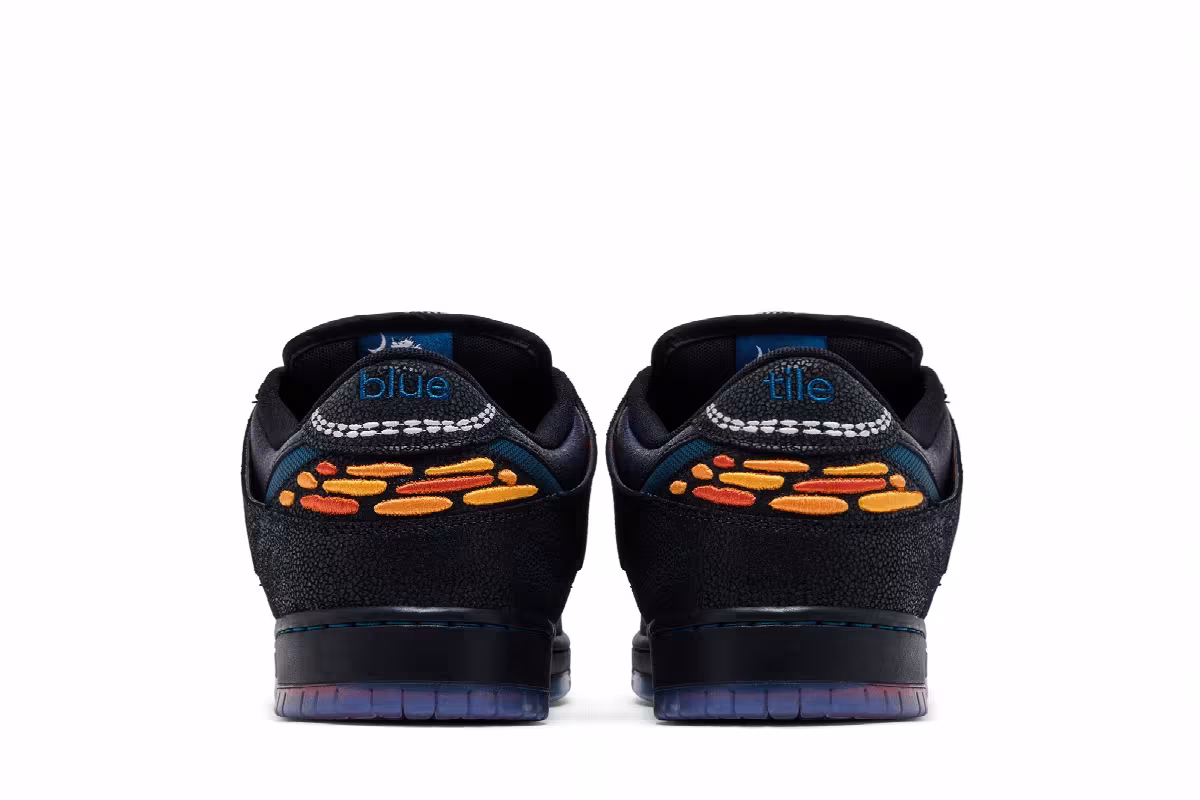 Bluetile x Nike SB Dunk Black Marina White, view 7