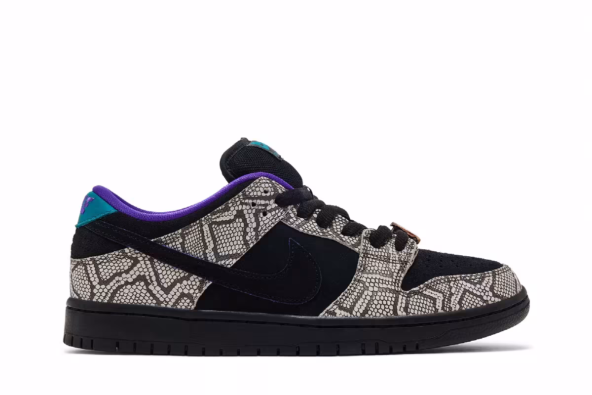 Dashawn Jordan x Nike Dunk Low SB Copperhead, view 2