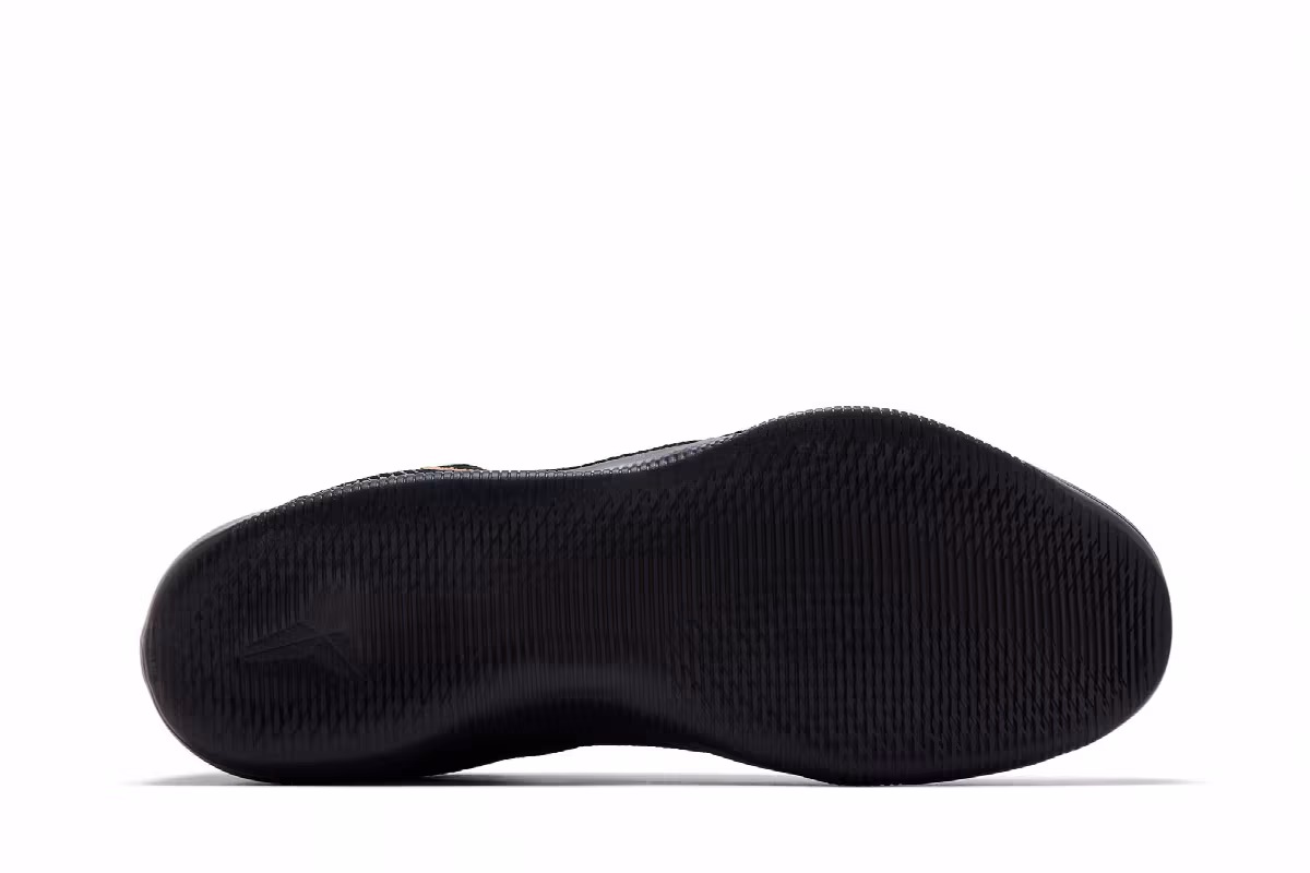 Nike Kobe 11 Elite Low Protro Fade To Black 2026, view 5