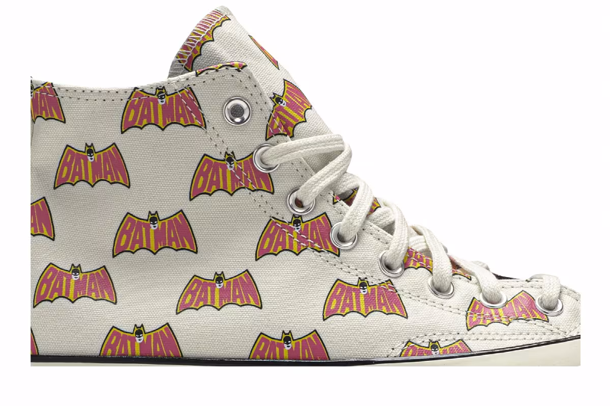Batman x Converse Chuck 70 High 80th Anniversary - White, view 3