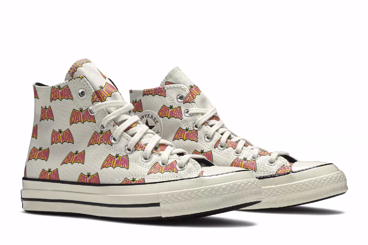 Batman x Converse Chuck 70 High 80th Anniversary - White, view 9