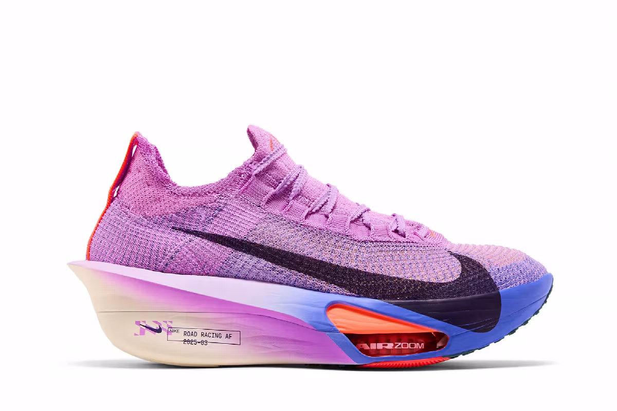 Nike Women's Alphafly 3 Fuchsia Glow, view 2