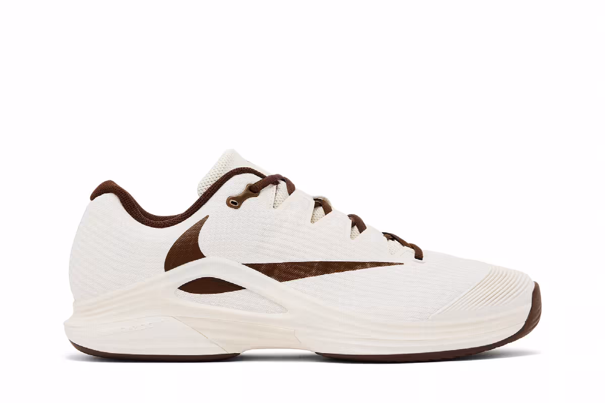 Travis Scott x Nike Zoom Vapor 12 Pale Ivory, view 2