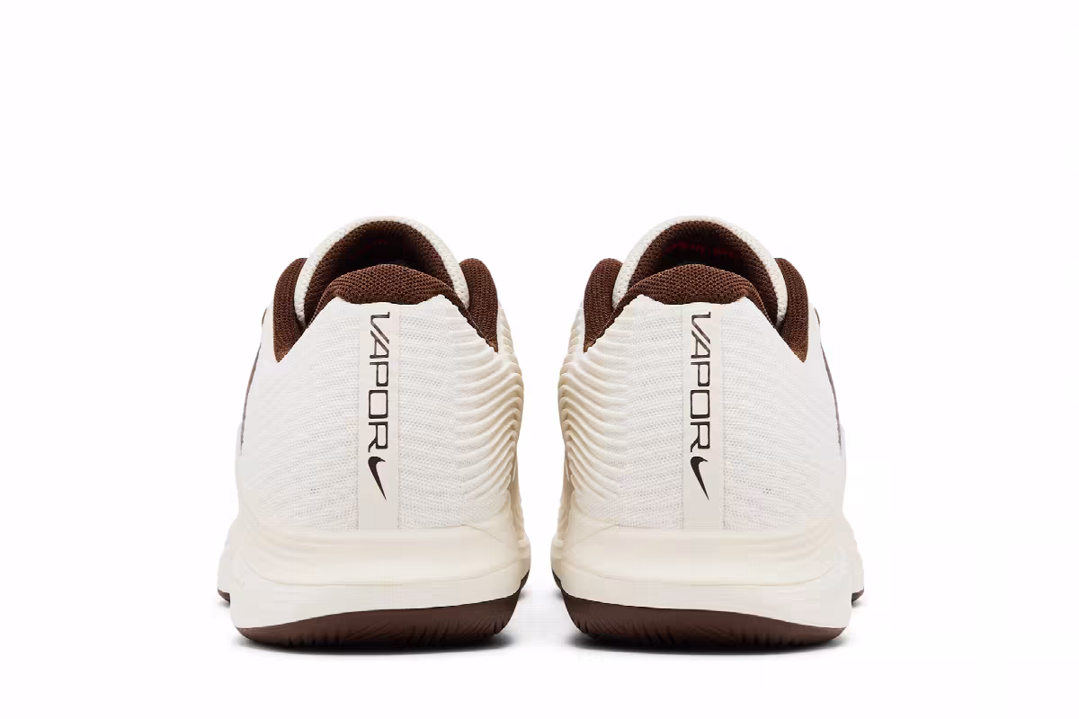 Travis Scott x Nike Zoom Vapor 12 Pale Ivory, view 7