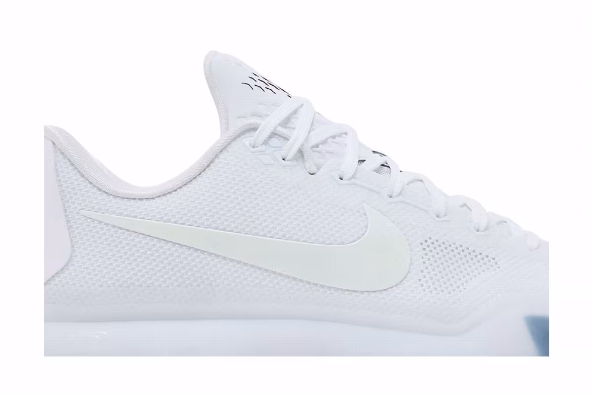 Nike Kobe 10 Elite Protro Low Halo, view 3
