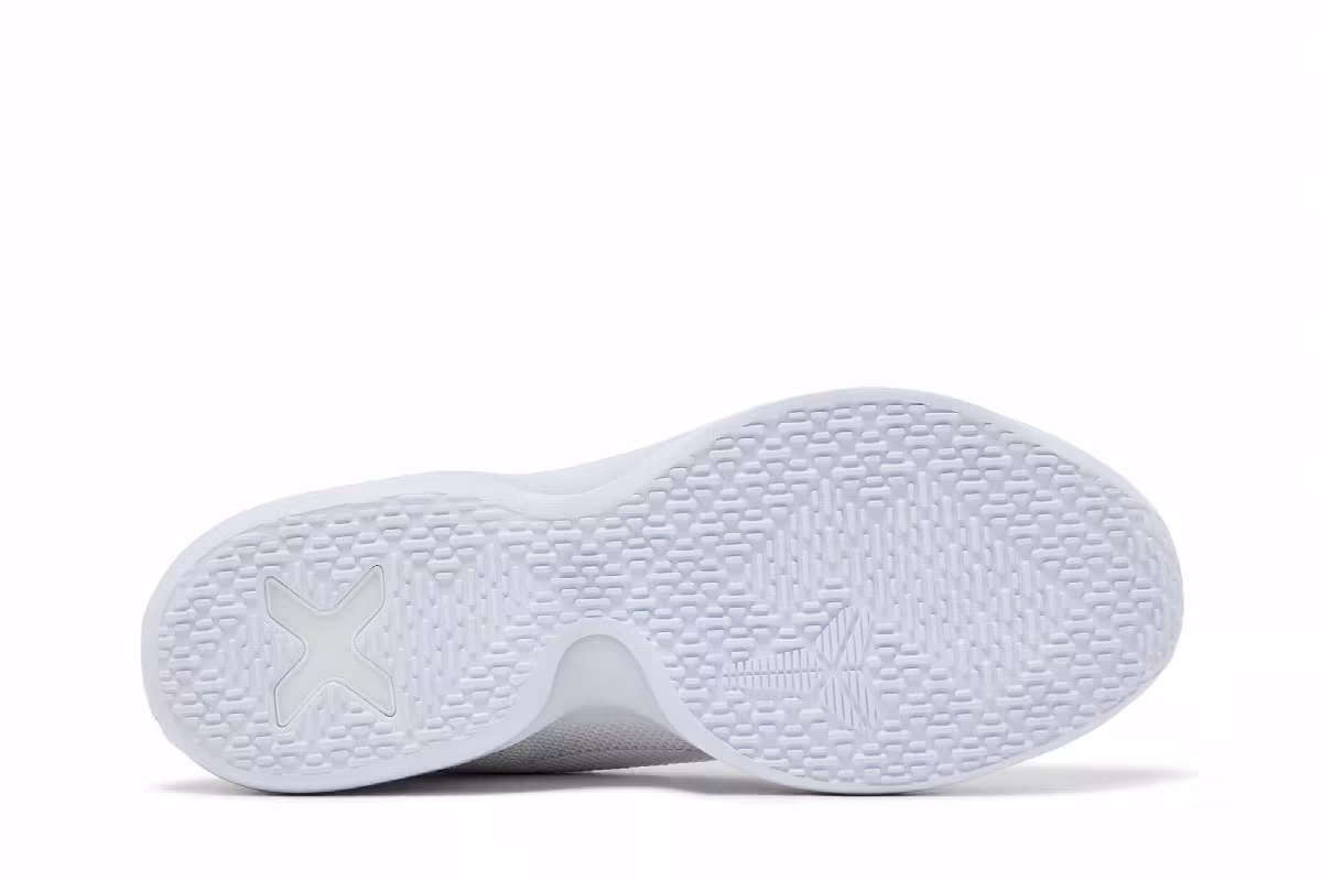 Nike Kobe 10 Elite Protro Low Halo, view 5