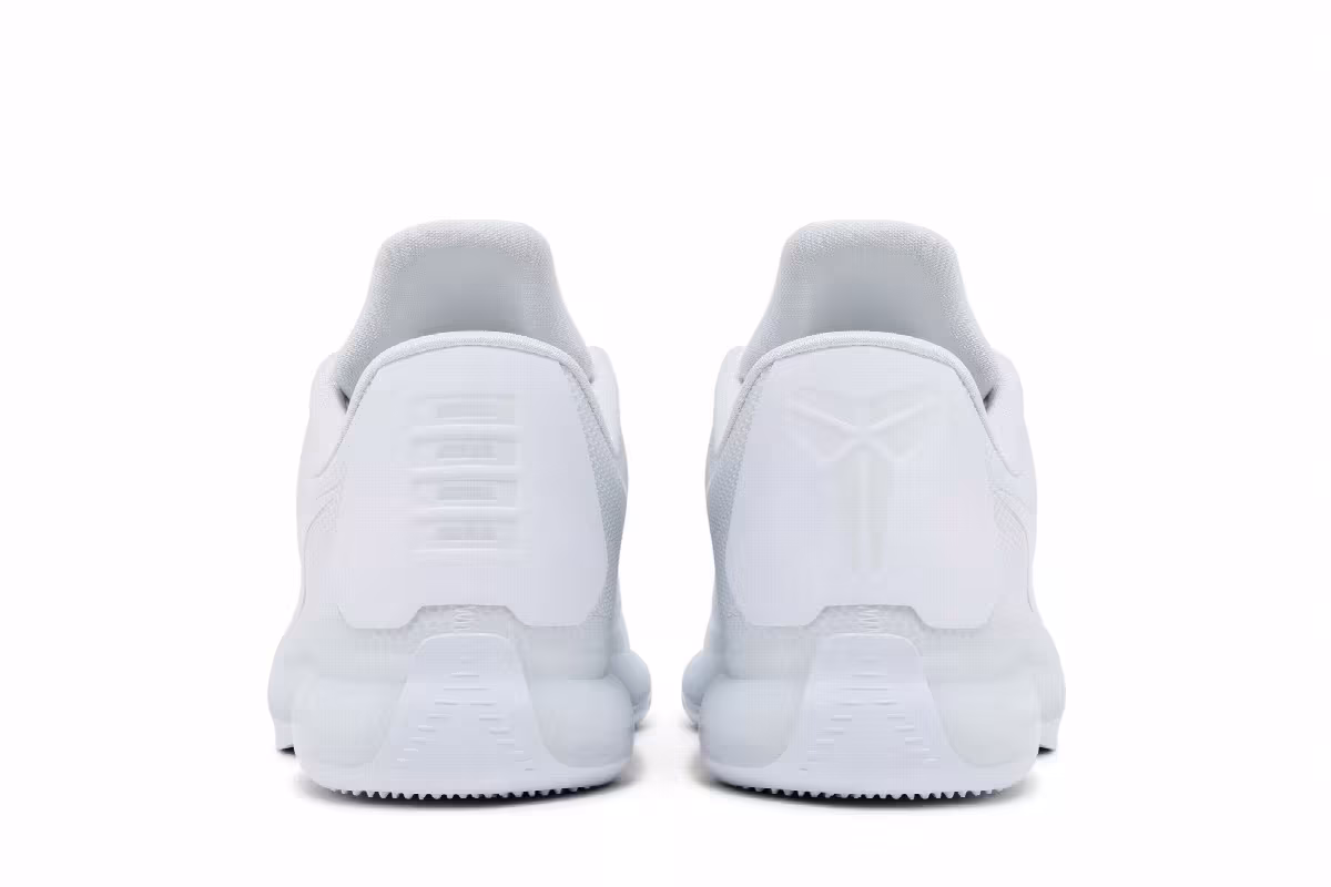 Nike Kobe 10 Elite Protro Low Halo, view 7