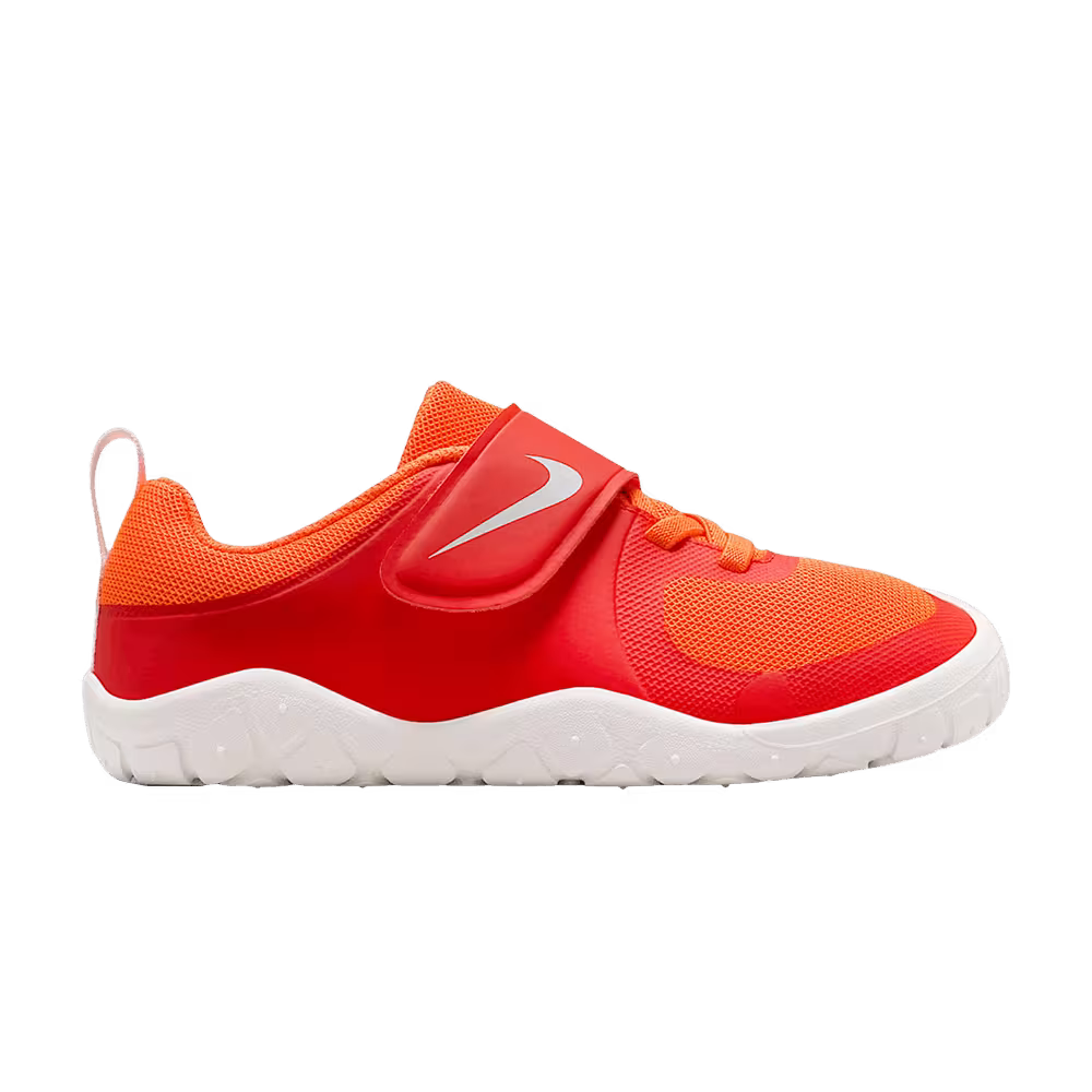 Nike Swoosh 1 Essential PS Picante Red