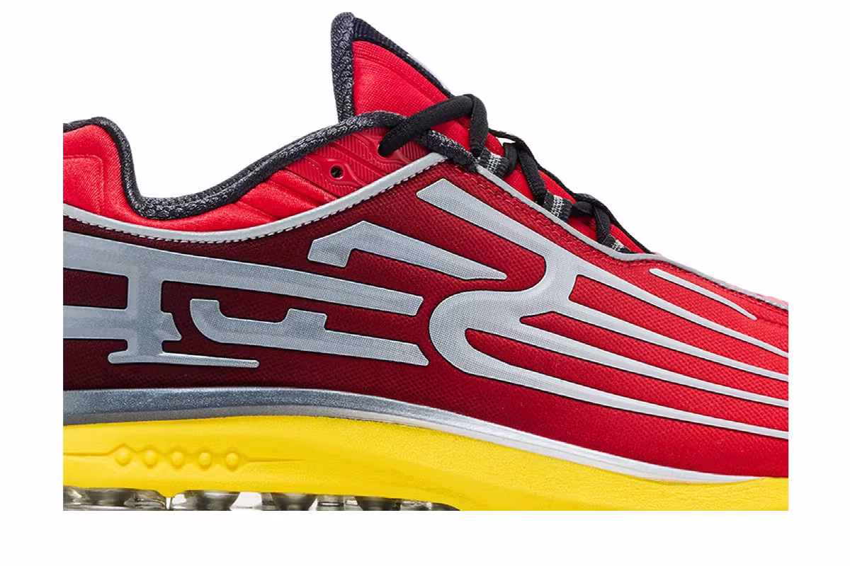 Supreme x Nike Air Max 2001 Air Ecstasy University Red Speed Yellow, view 3