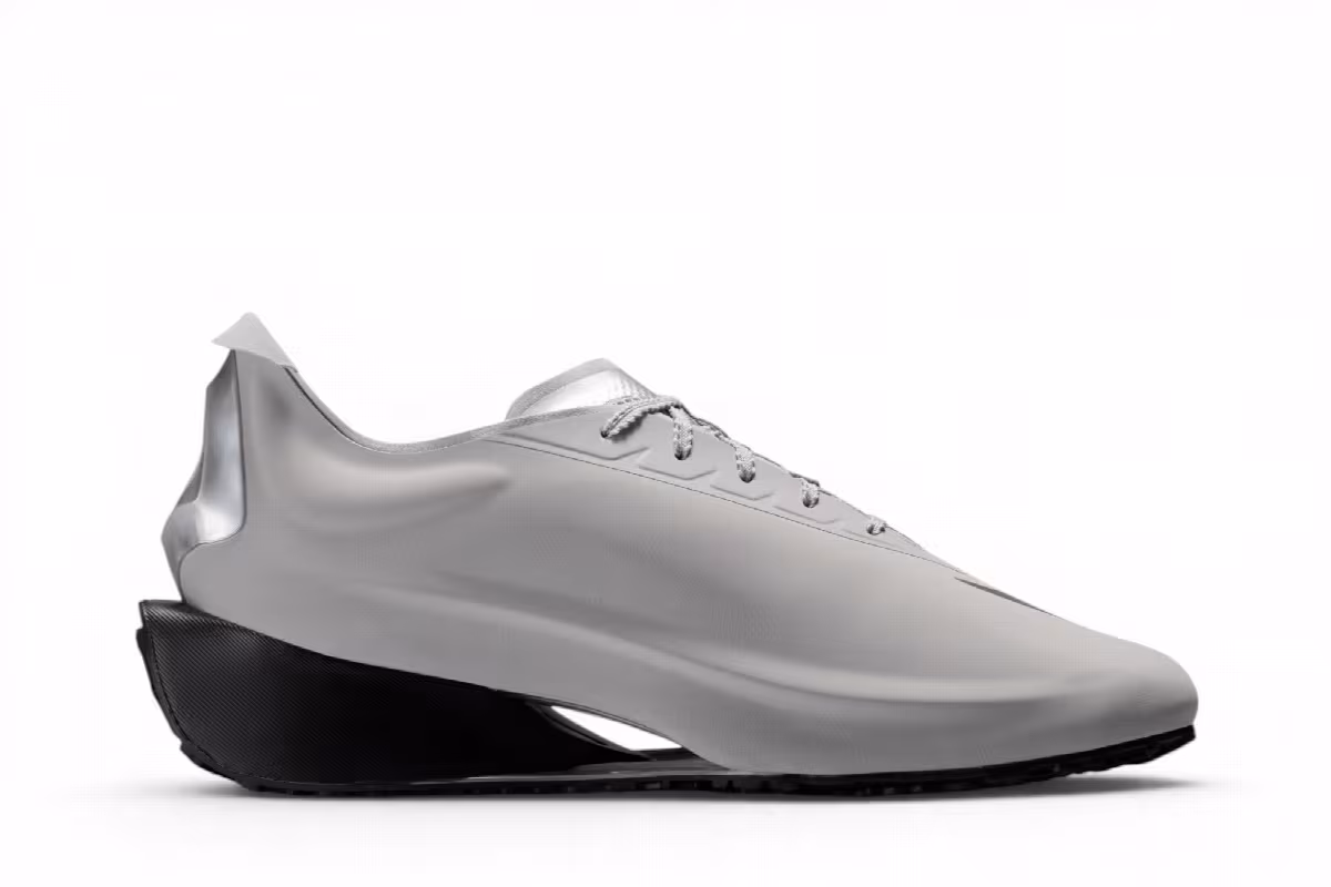 Nike Women's First Sight Noir Flat Silver, view 2