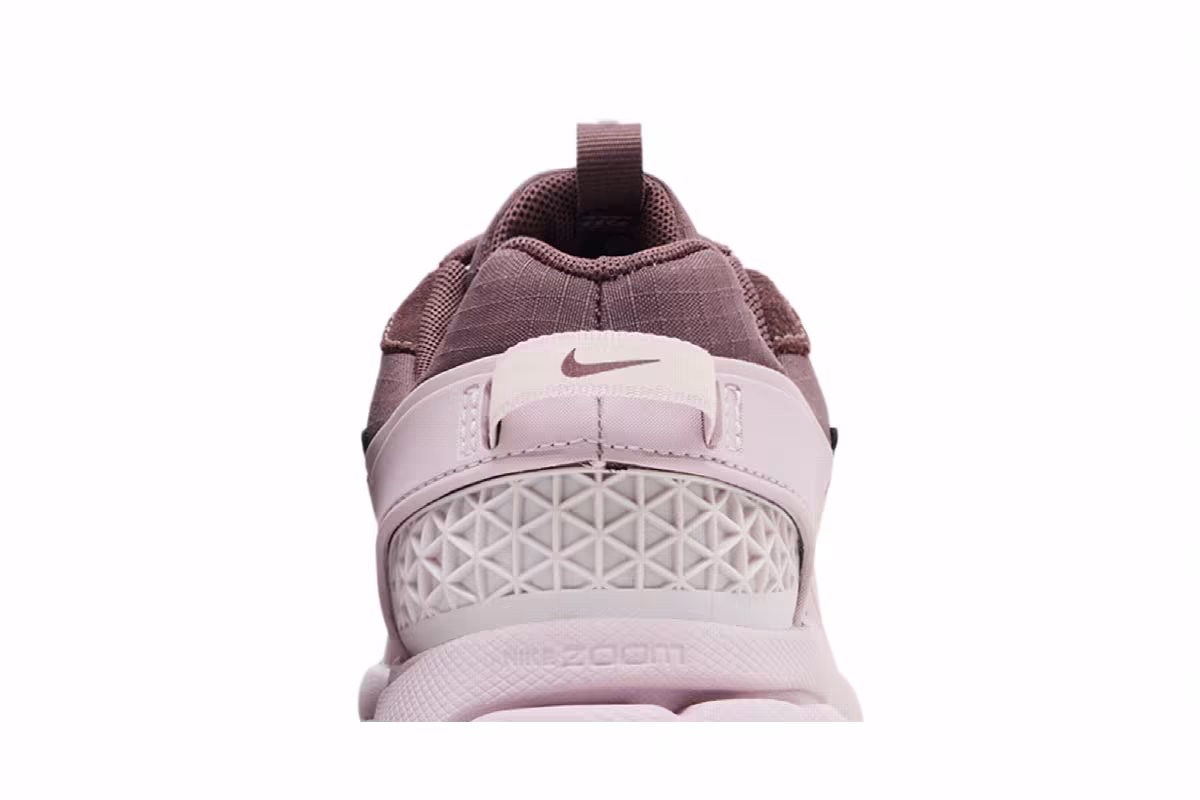 Nike Women's Zoom Vomero Roam Winterized Tattoo, view 8
