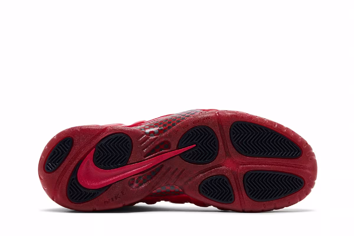 Nike Air Foamposite Pro Gym Red 2026, view 5