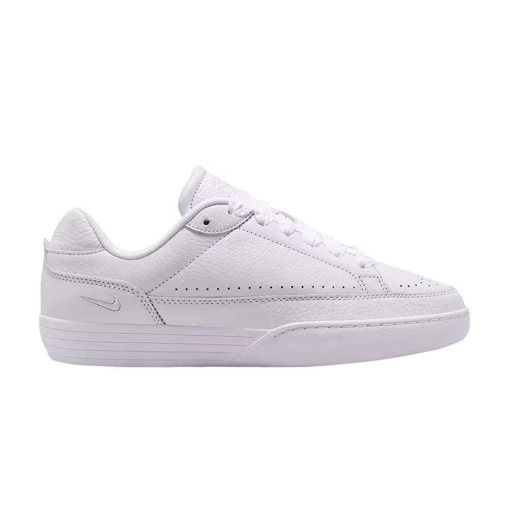 Nike Women's Tennis Centre White Court Purple