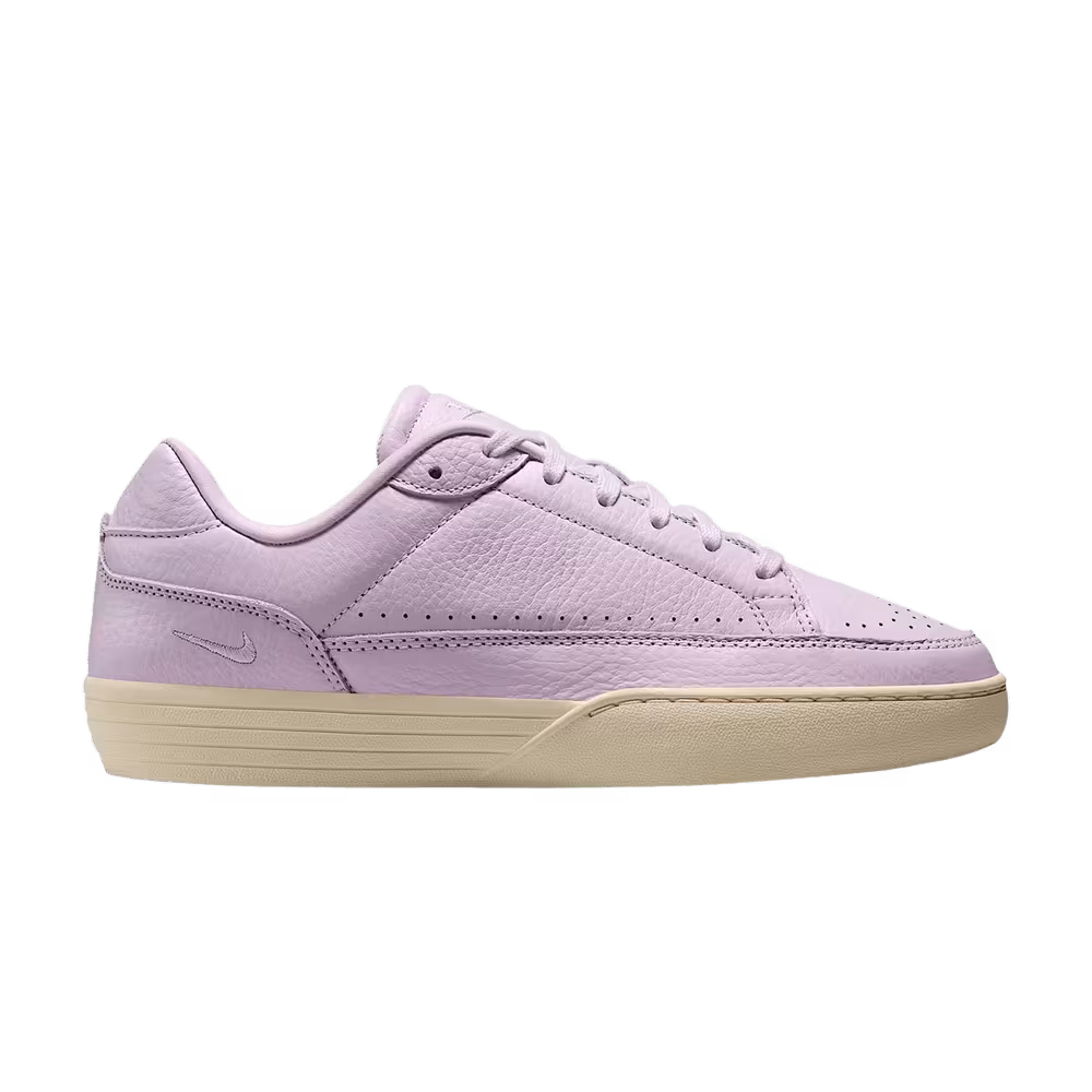 Nike Women's Tennis Centre Bleached Lilac