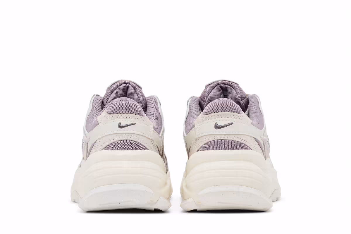 Nike Women's AL8 Platinum Violet, view 7