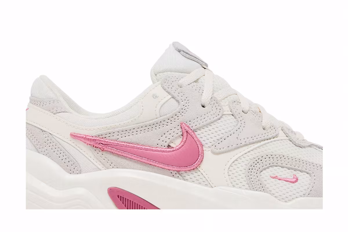 Nike Women's AL8 Chalk Pale Ivory, view 3