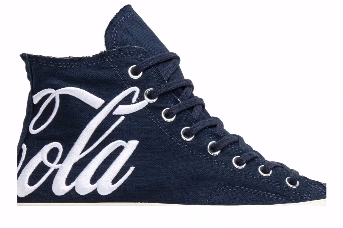 Kith x Coca-Cola x Converse Chuck 70 Hi France, view 3